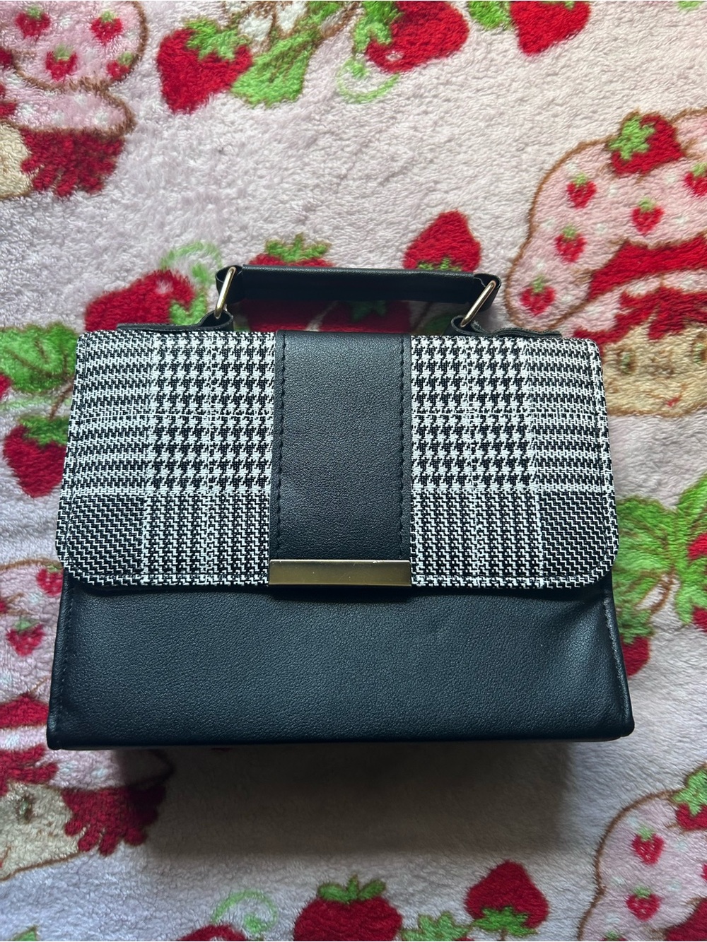 Black purse
